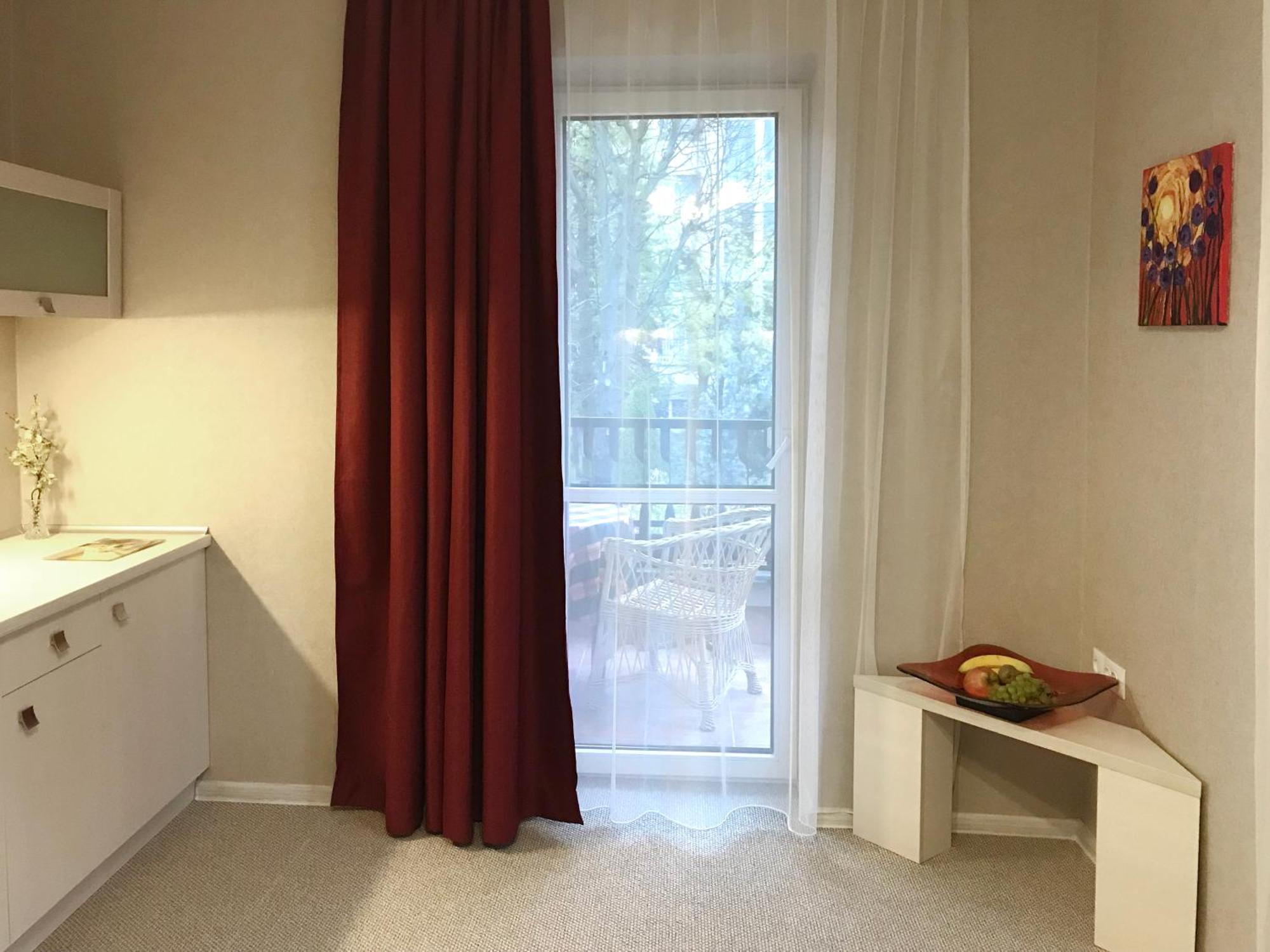 Apartment Eney Львов Экстерьер фото